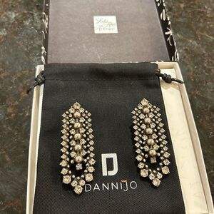Women’s Dannijo crystal drop earrings nwt
